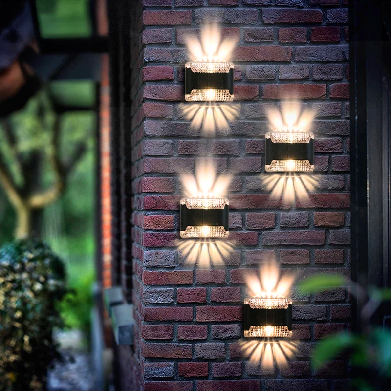 SolaGarden™ Wall Mount Lights