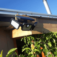 SolaGarden™ 3 Head Motion Light