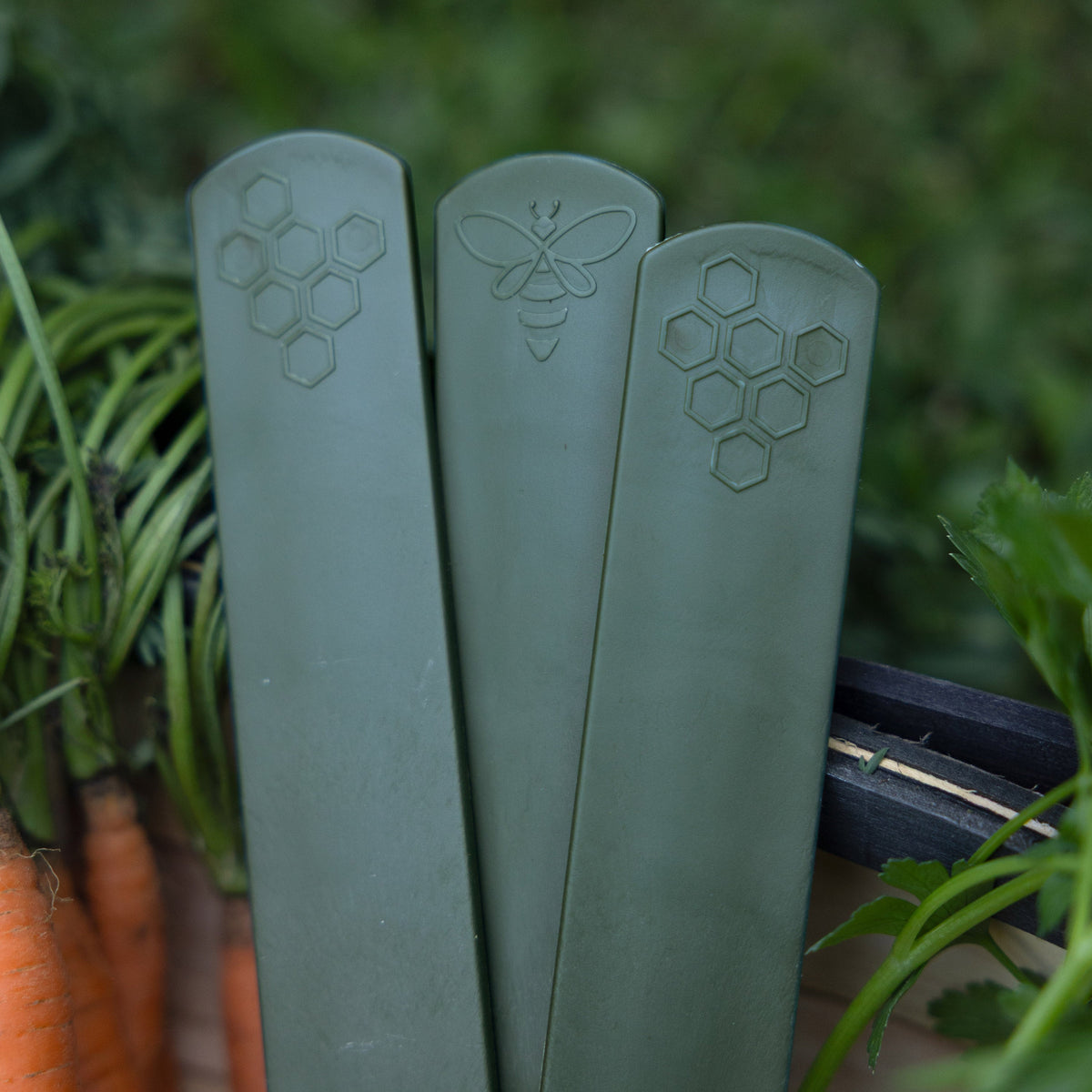 Recycled Plastic Plant Labels & Marker Pen Pack