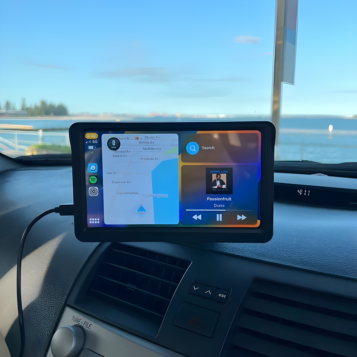 Easygardentools™ 7" HD Touch Screen CarPlay + FREE Reversing Camera