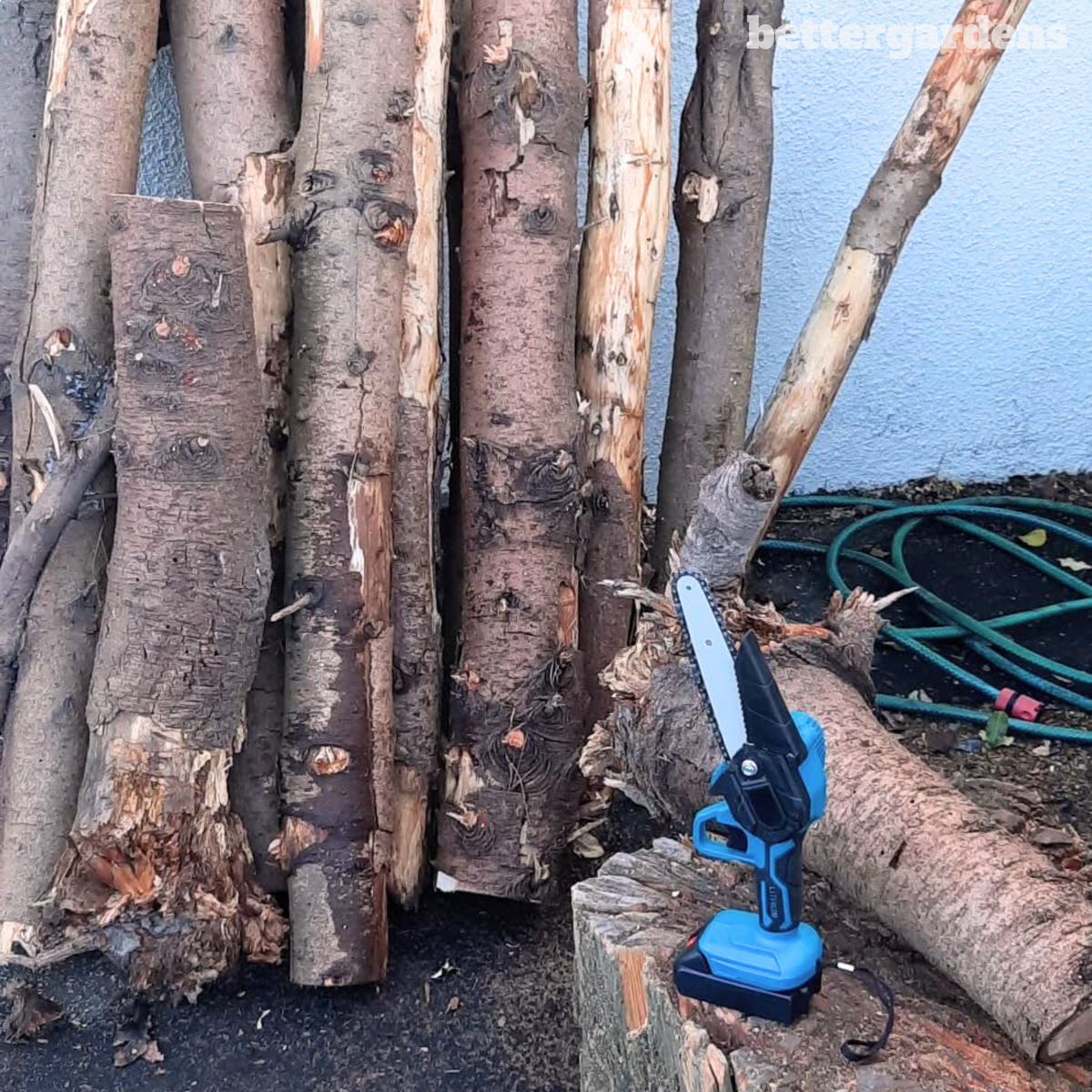 Easygardentools™ 6” Lightweight Mini Chainsaw Kit + 2 Free Batteries