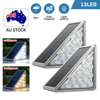 Solar triangular step lights for outdoor stairs — image 2