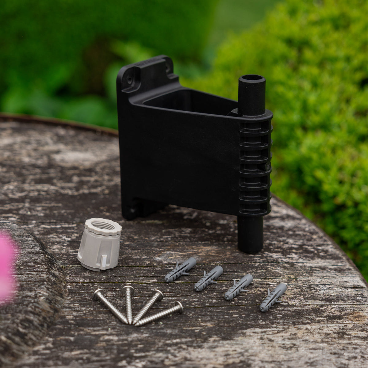 Additional Wall Bracket & Tap Connector | Evolve Series